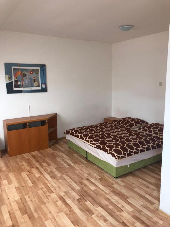 Penzion Dukat Presov Exterior photo